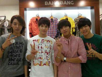 2013年10月17日CNBLUE(BANGBANG)ファンサイン会代行