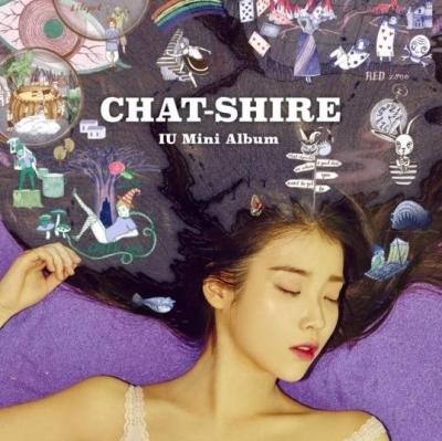 IU,4番目ミニアルバム「CHAT-SHIRE」のカバー画像を公開!